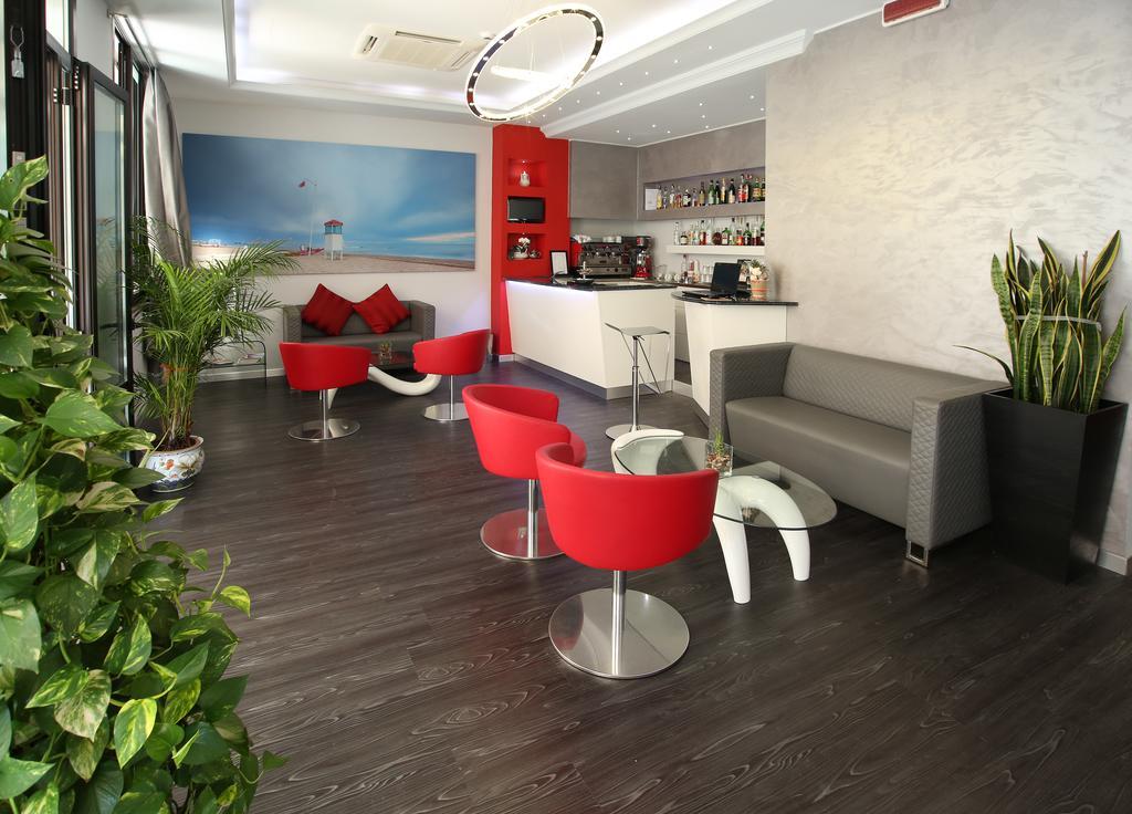 Hotel Piccinelli Rimini Buitenkant foto